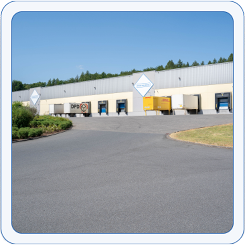 Centro logístico de Ransbach Vista externa do centro logístico em Ransbach-Baumbach